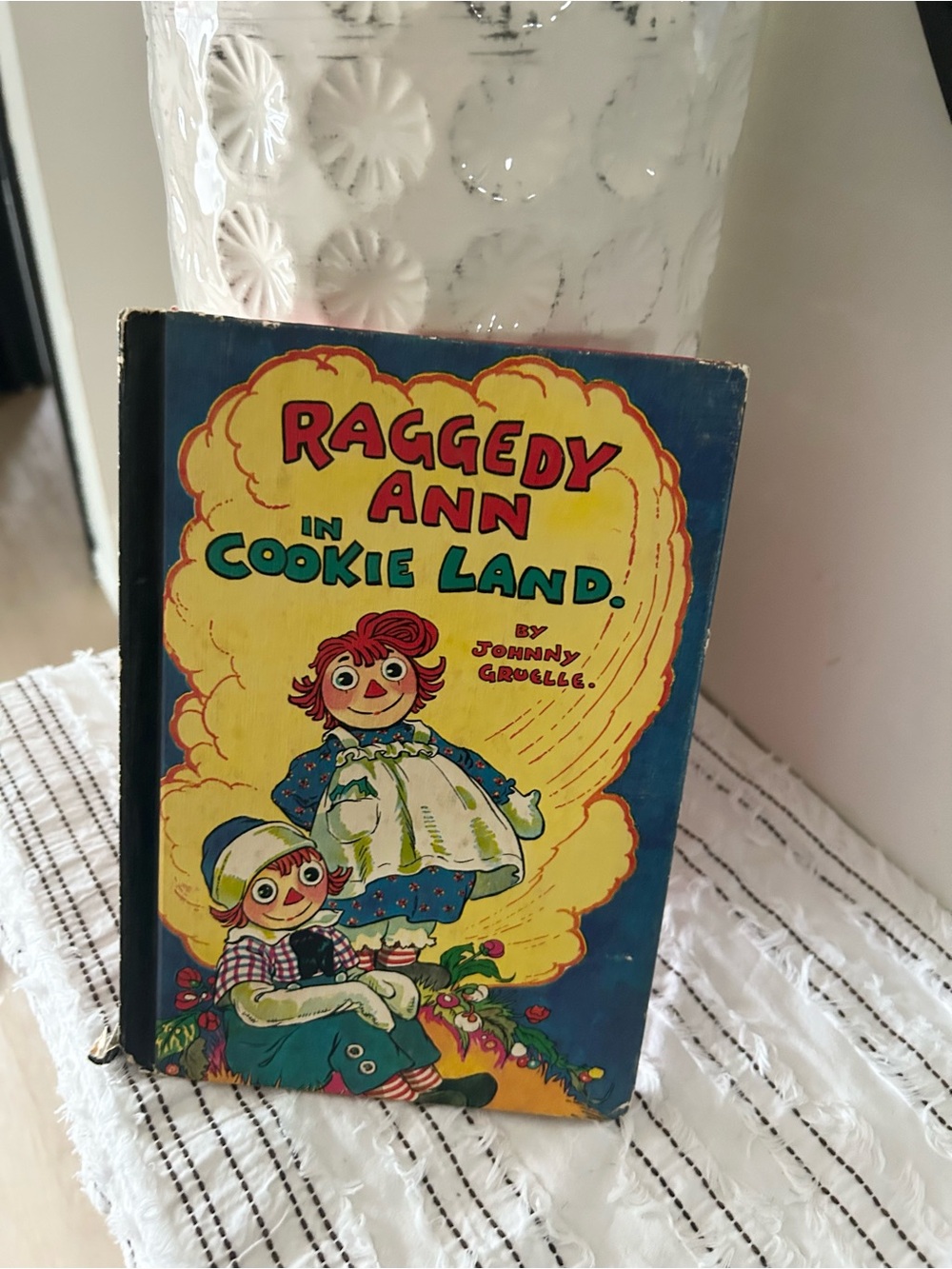 Vintage 1960 Raggedy Ann in Cookie Land Children's Hardcover Book